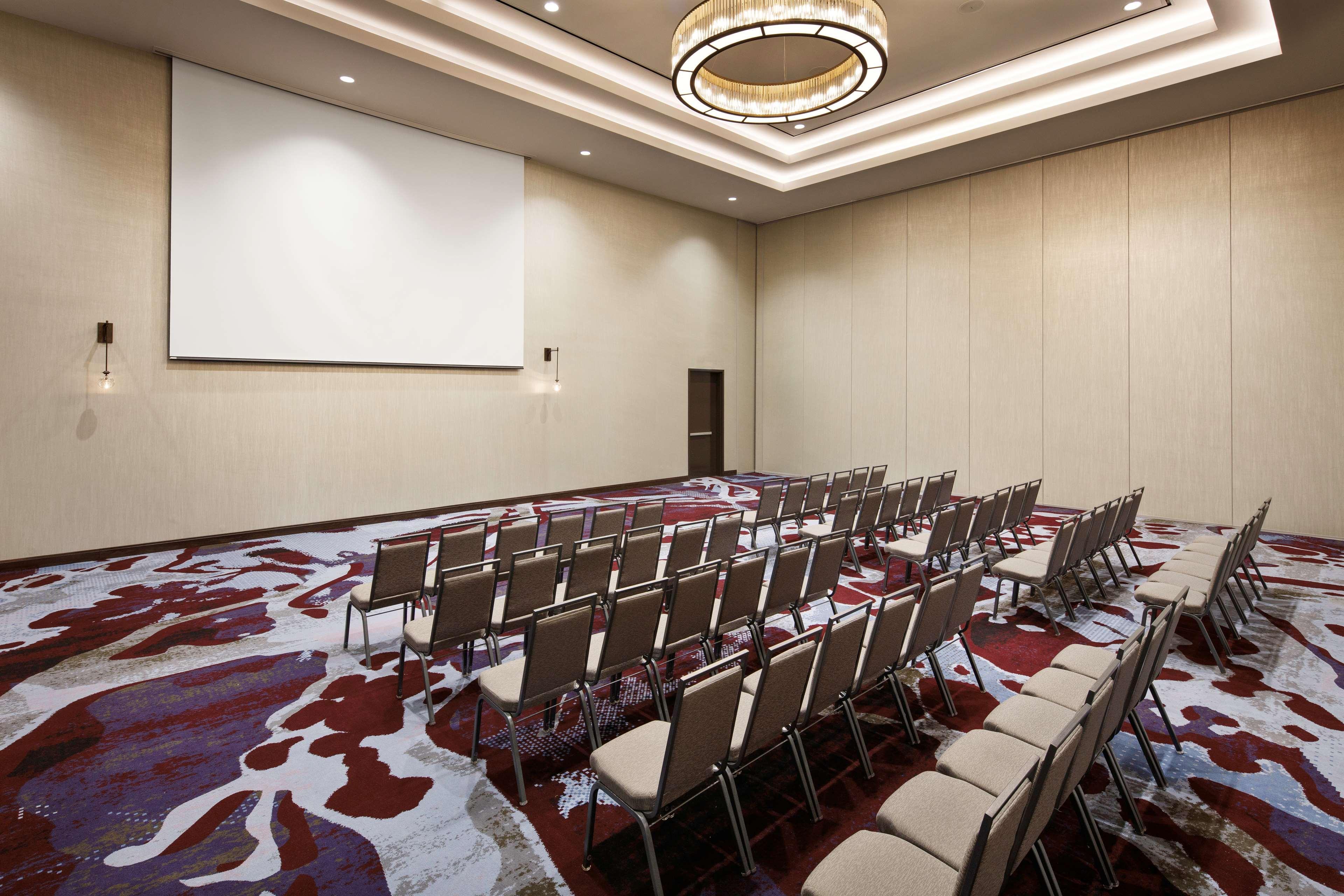 Embassy Suites Amarillo Downtown Dış mekan fotoğraf