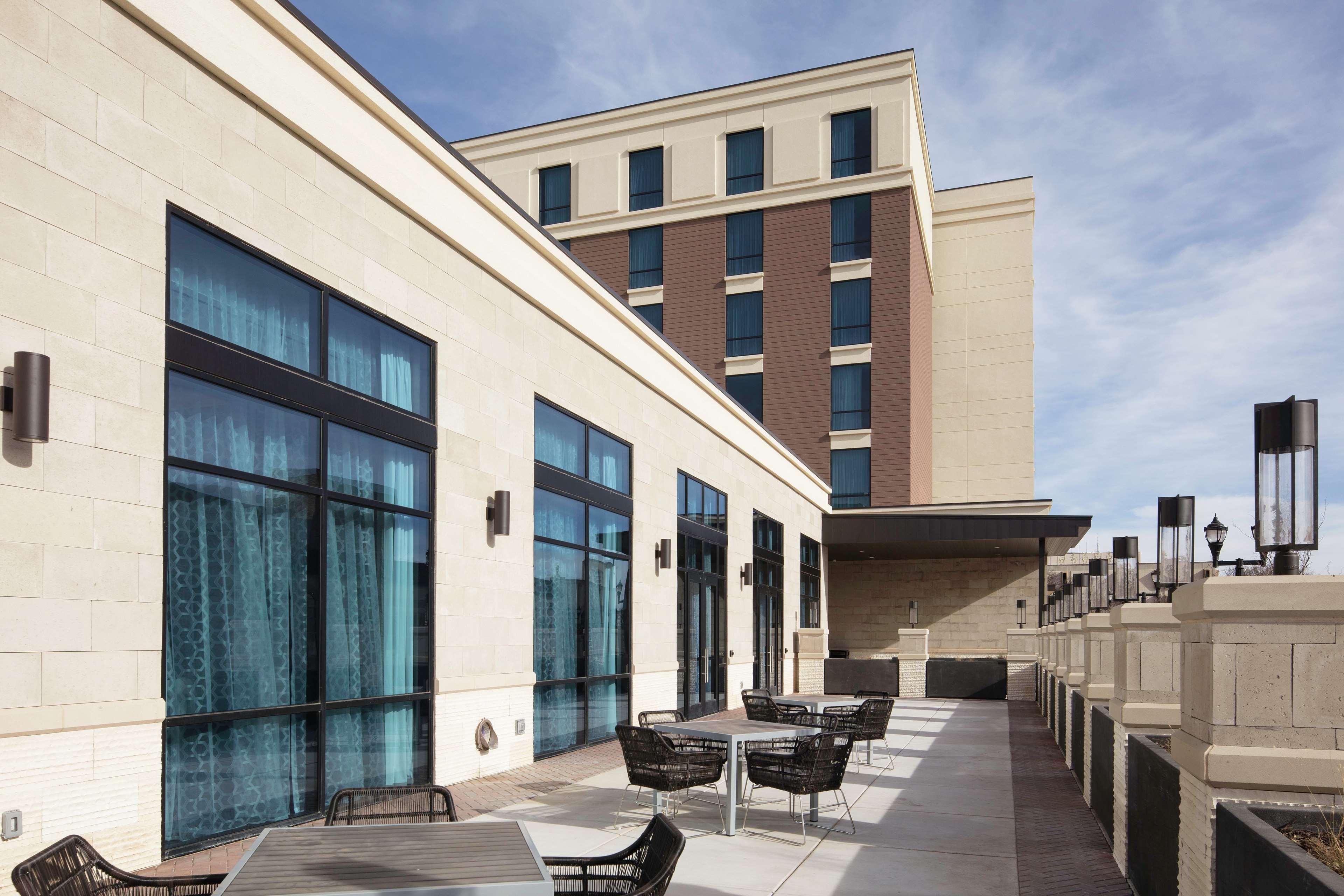 Embassy Suites Amarillo Downtown Dış mekan fotoğraf