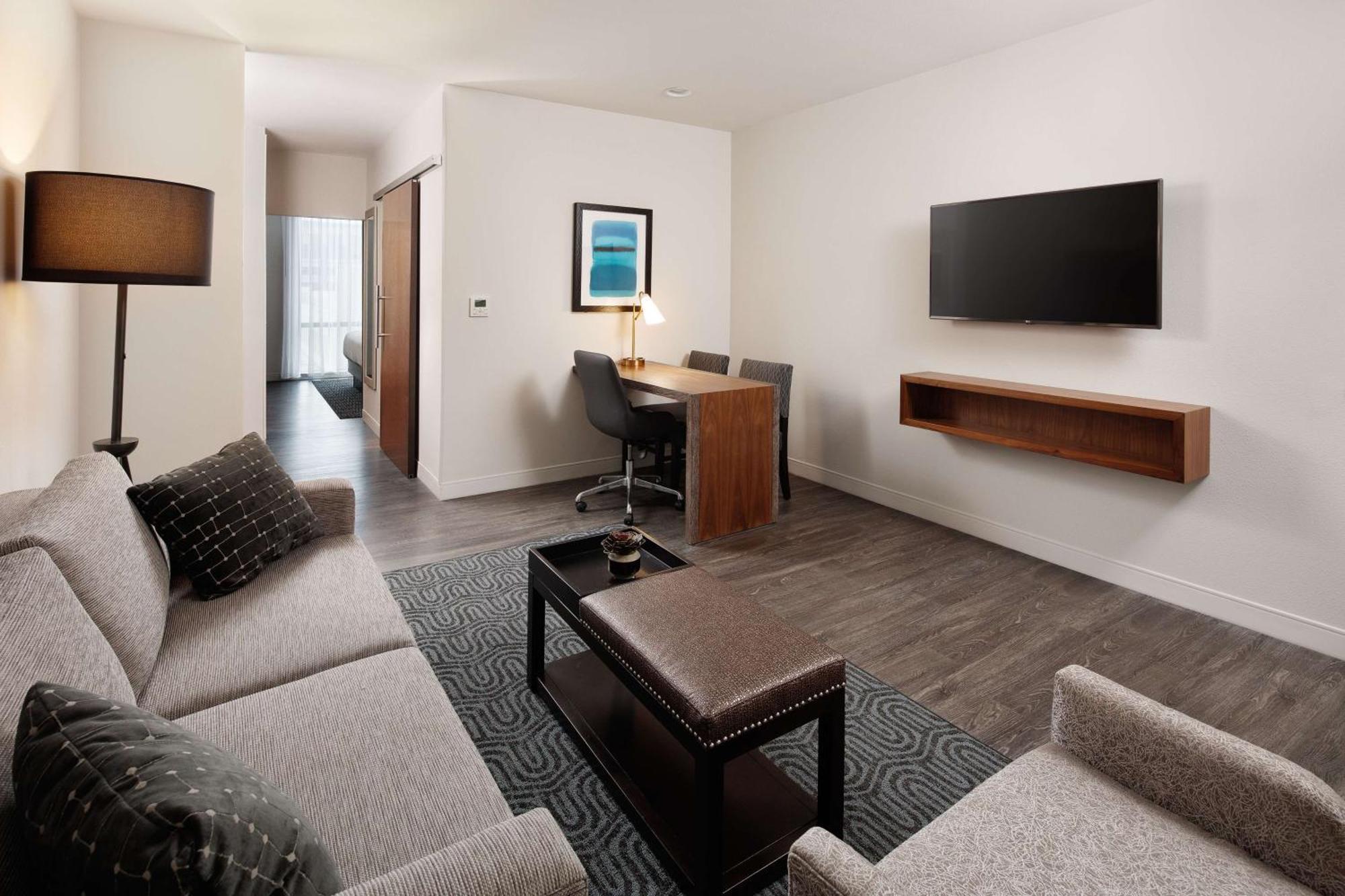 Embassy Suites Amarillo Downtown Dış mekan fotoğraf