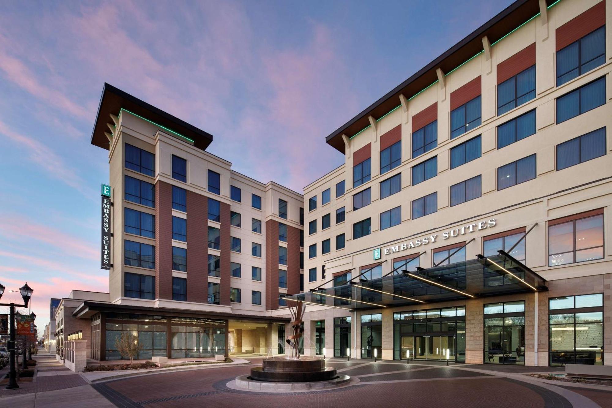 Embassy Suites Amarillo Downtown Dış mekan fotoğraf